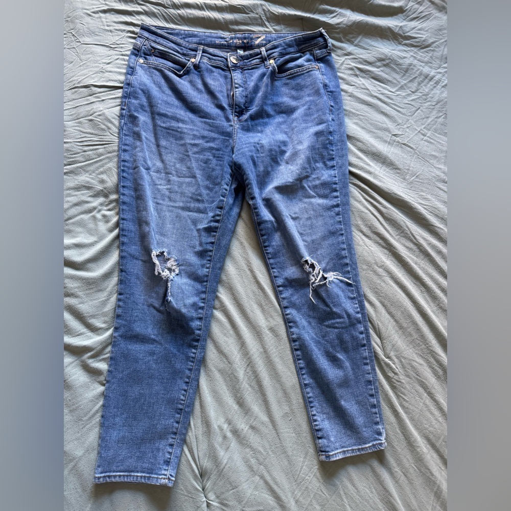 Seven ultra high rise Classic Blue Distressed Women Jeans size 14
